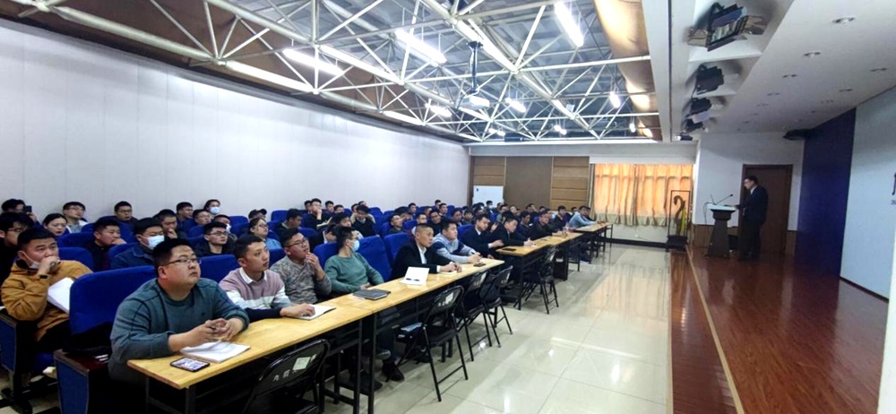 美彩国际 官网集团发展新员工入职培训活动